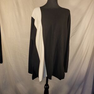 Ann Taylor Black and White Colorblock Sweater - XL